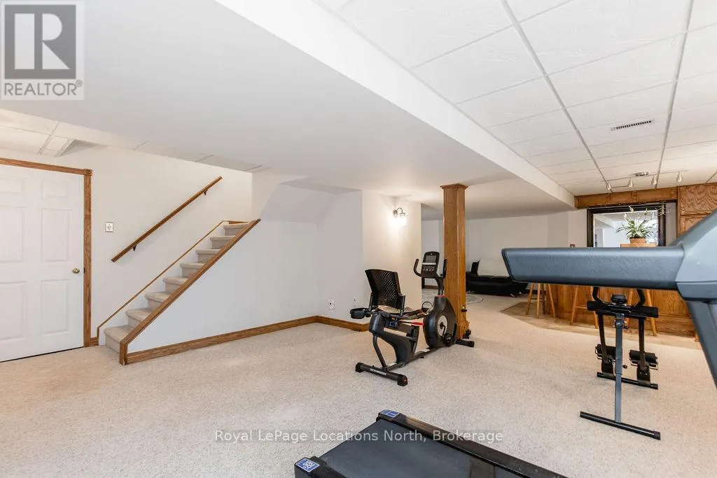 10 BARWICK DRIVE