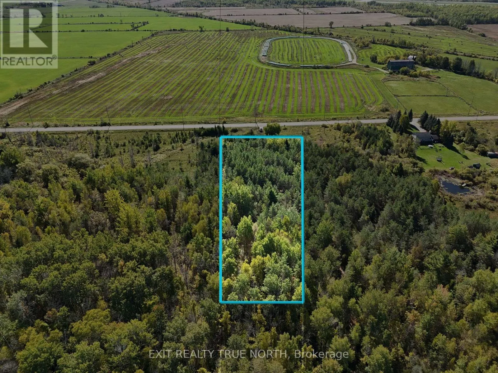 6696 33/34 NOTTAWASAGA SIDE ROAD