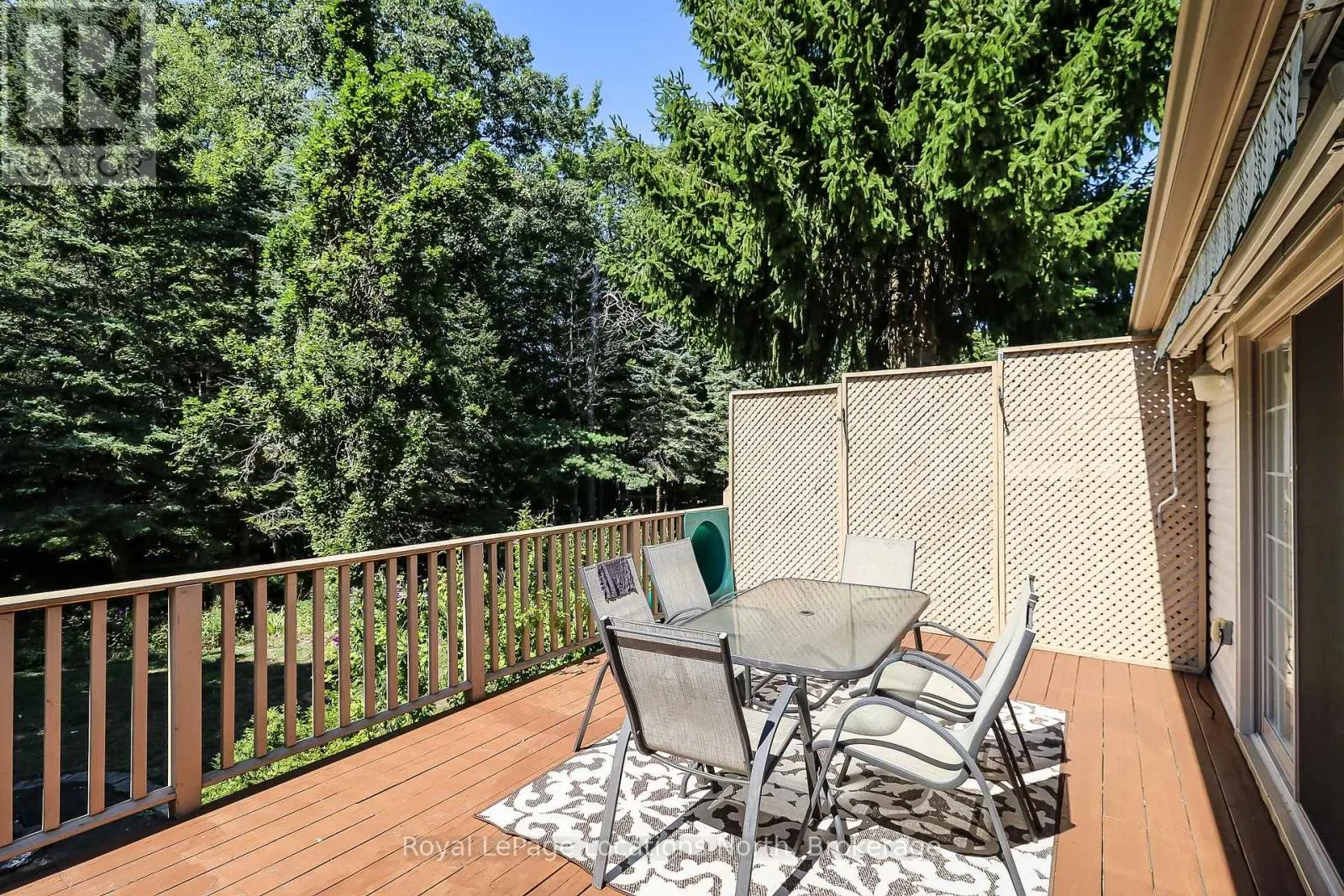 160 FERNBROOK DRIVE