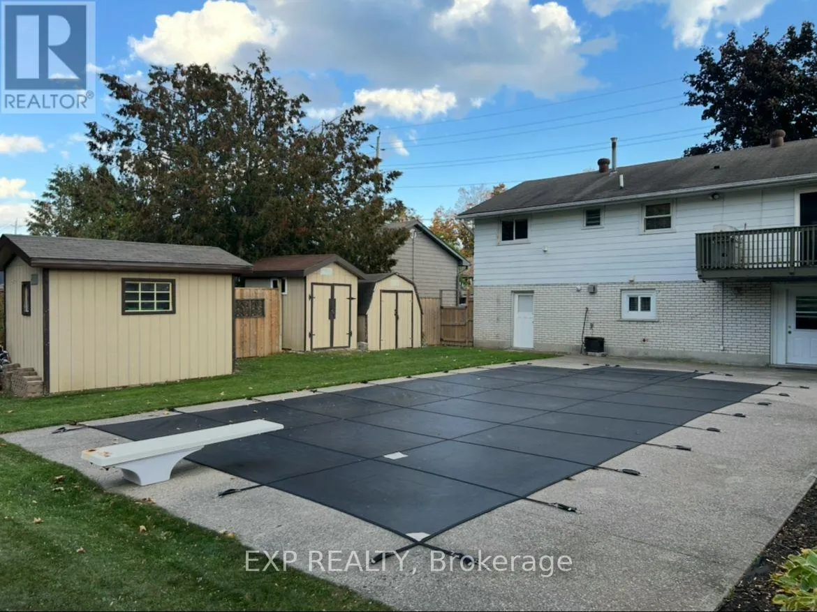 440 BARRIE ROAD
