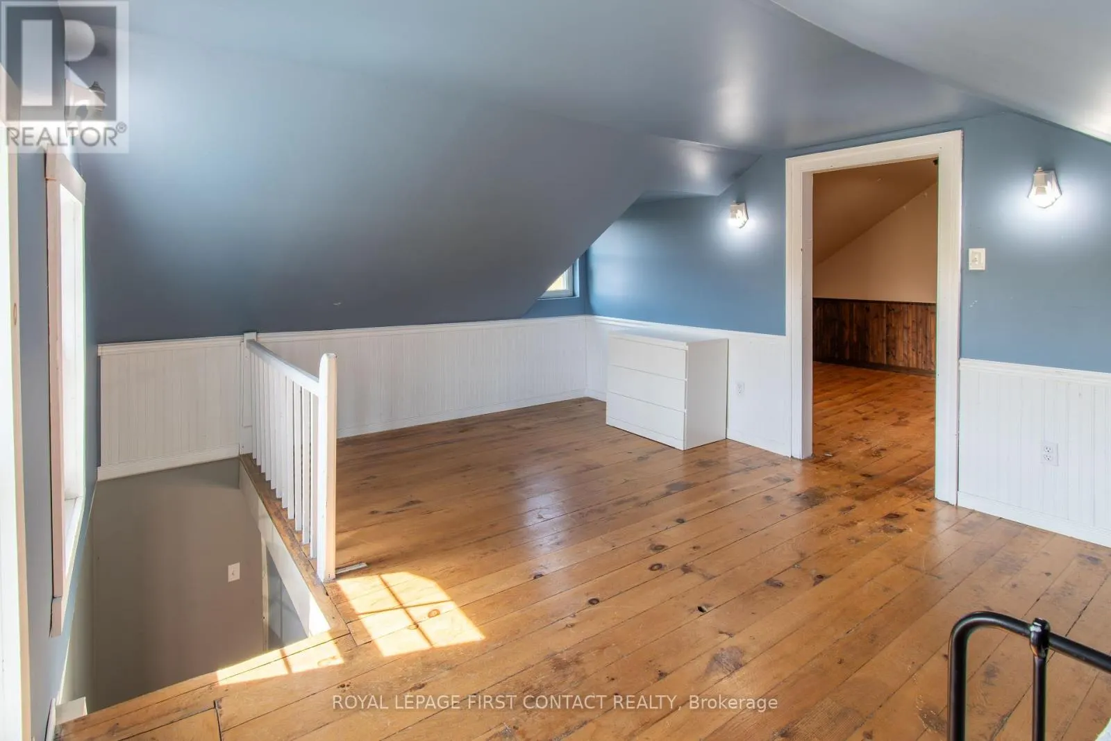 1293 RAINBOW VALLEY ROAD E