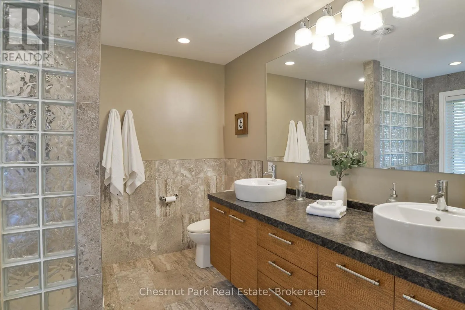 3547 LAUDERDALE PT. CRESCENT