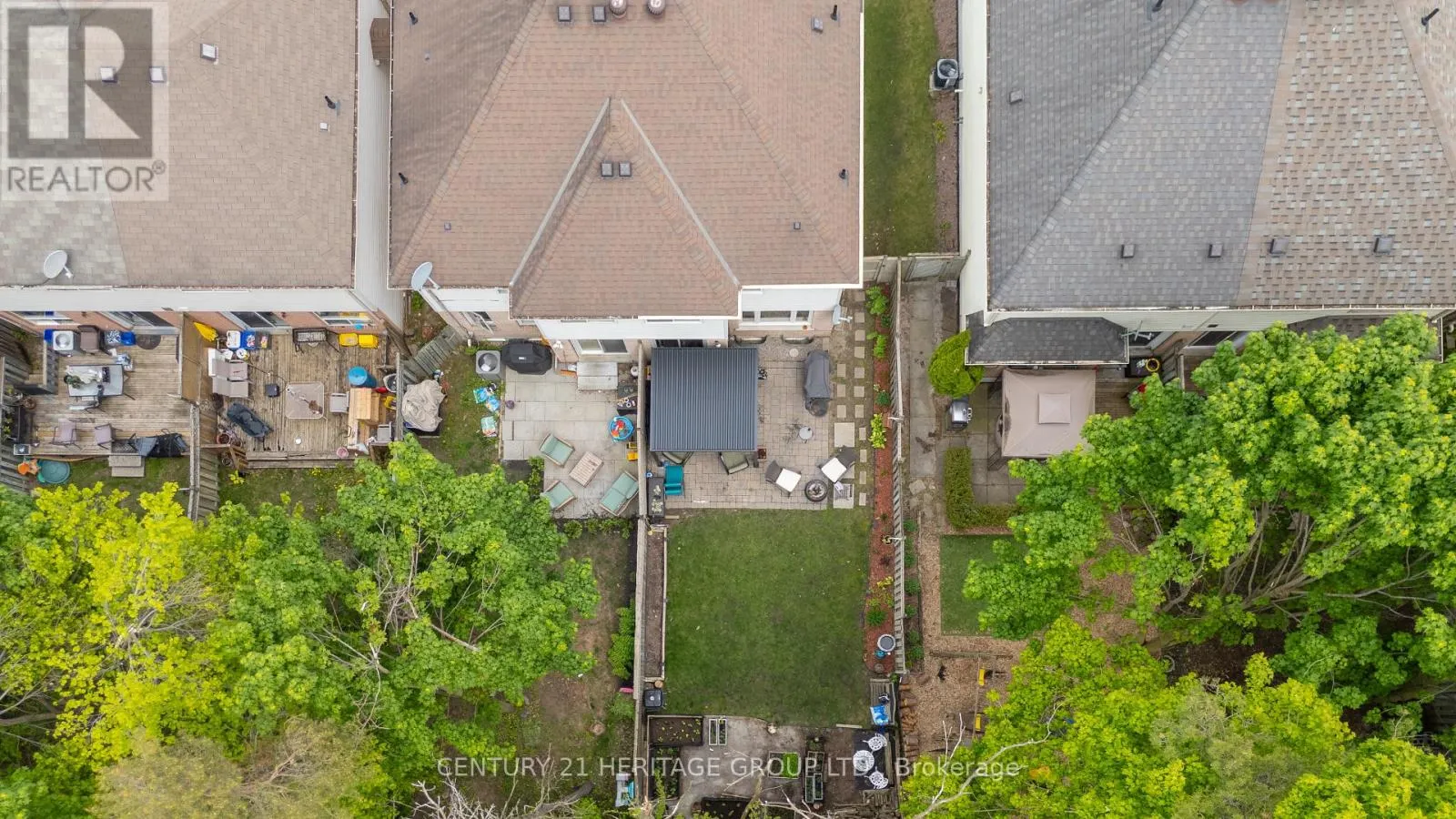 250 FERNDALE DRIVE S