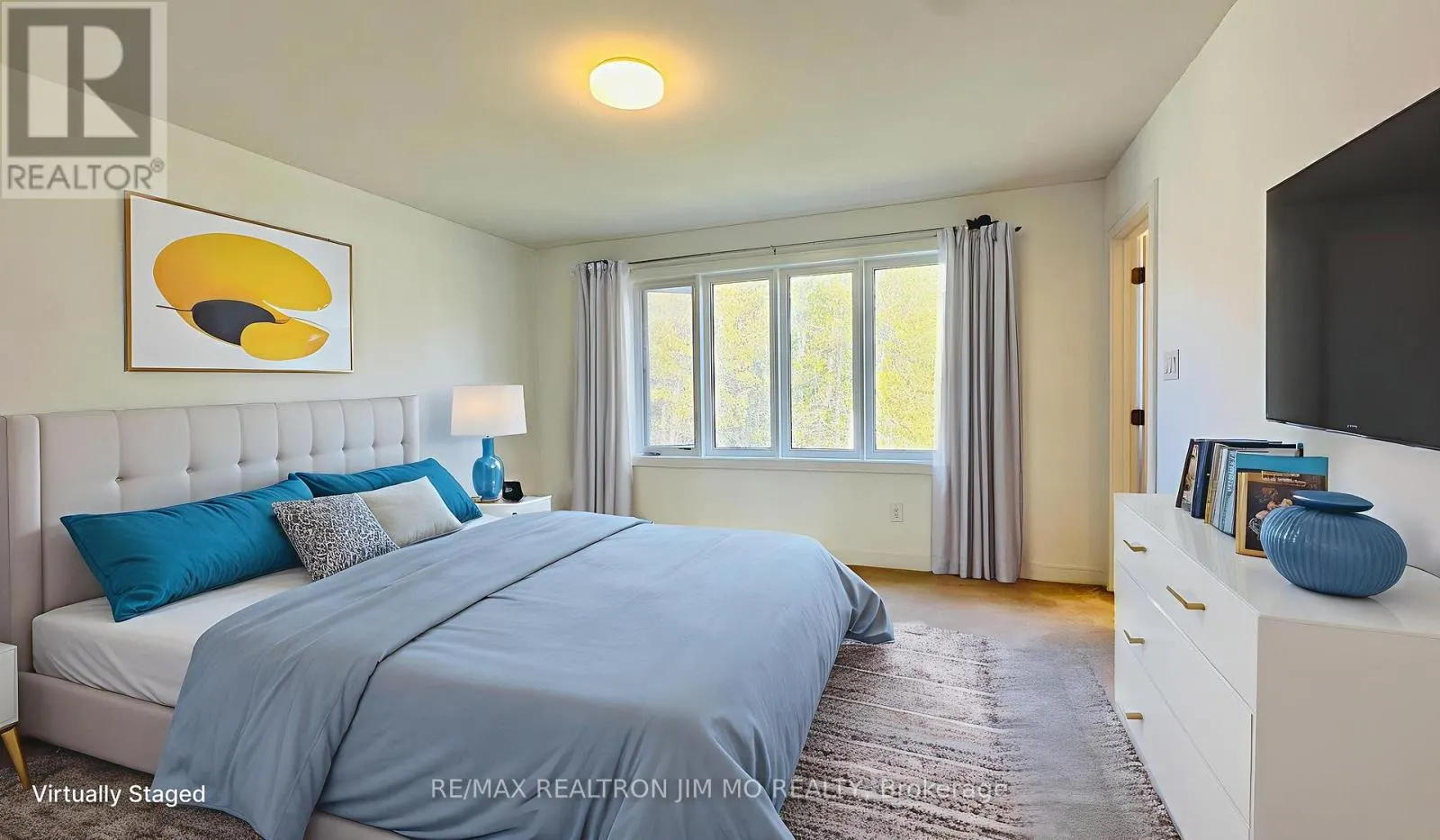 114 BLUE FOREST CRESCENT