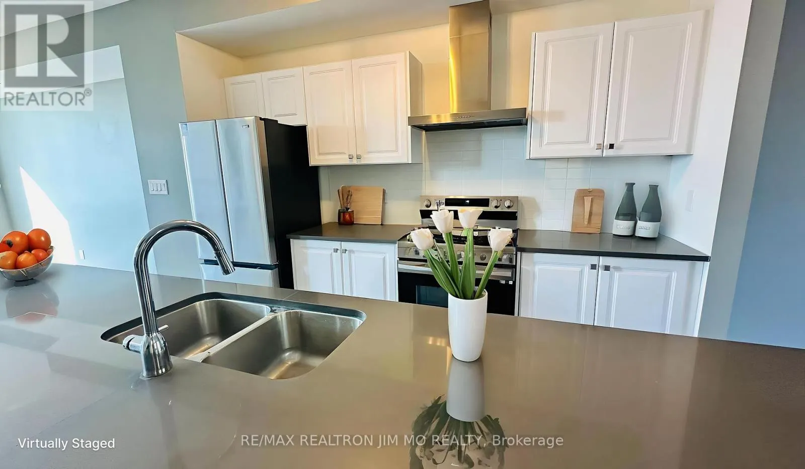 114 BLUE FOREST CRESCENT