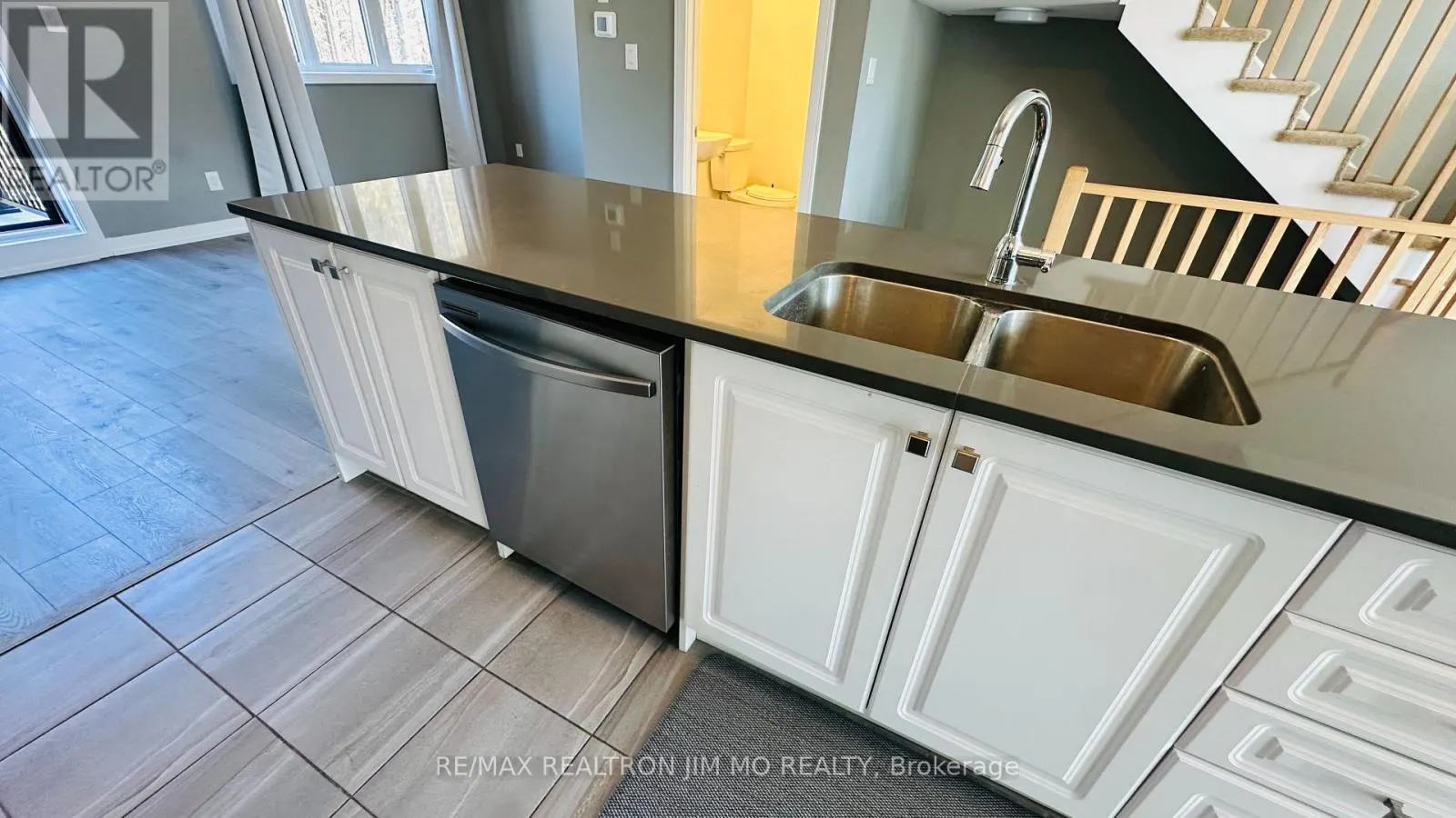 114 BLUE FOREST CRESCENT
