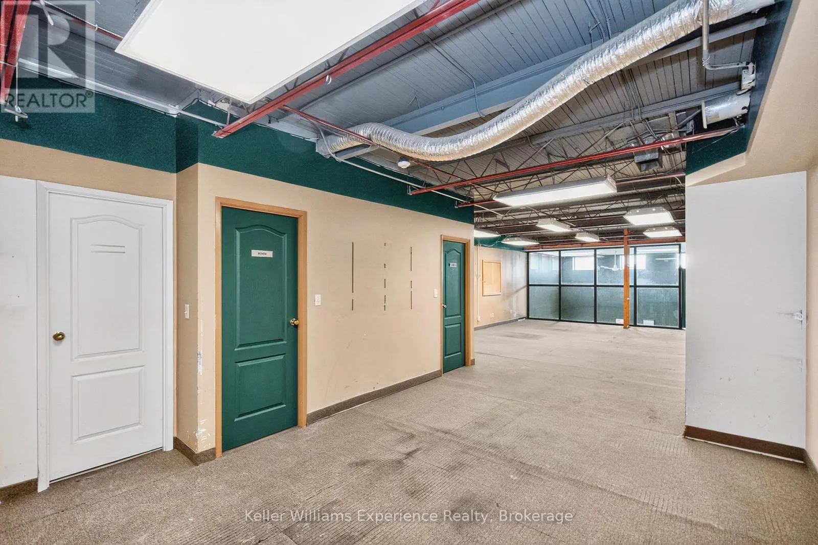 8 - 175 MAIN STREET, #8