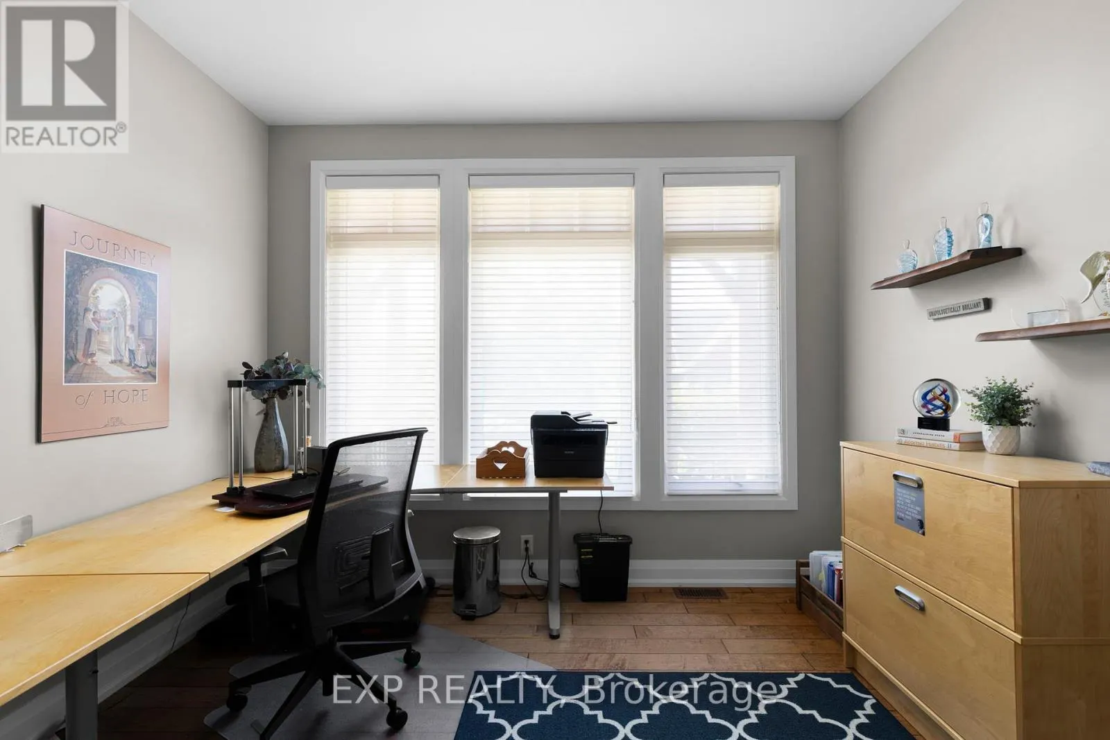 37 LANDSCAPE DRIVE