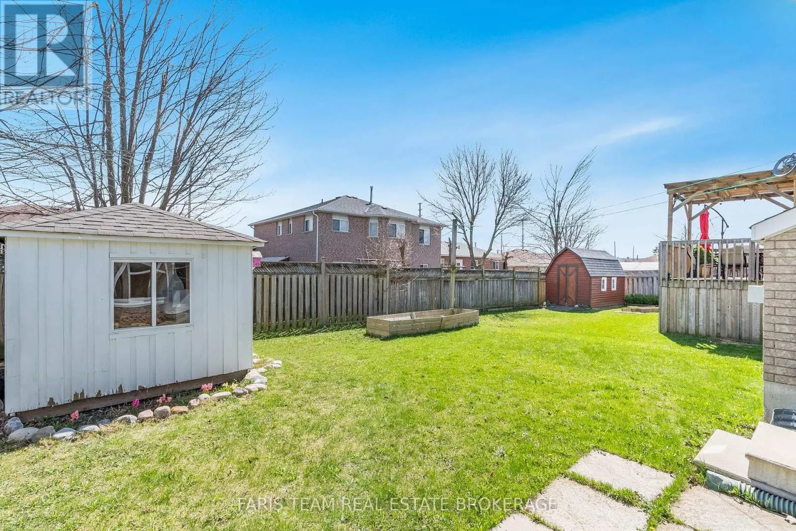 17 NICOLE MARIE AVENUE