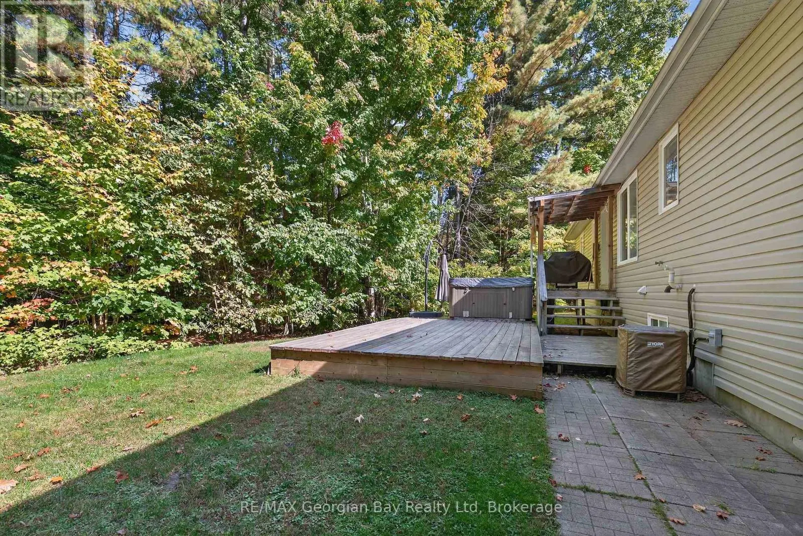 56 BECKETTS SIDE ROAD