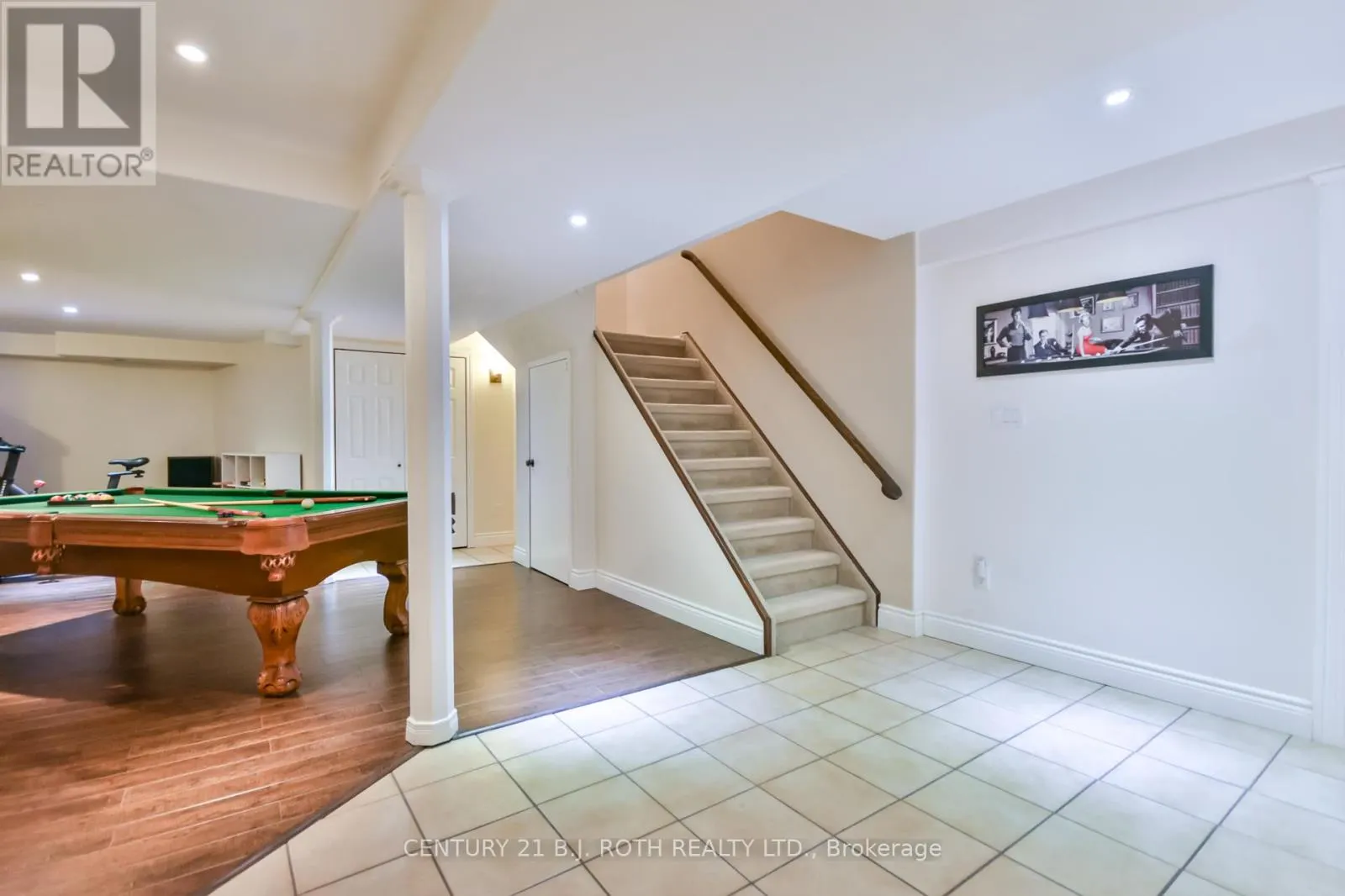 28 SHAINA COURT