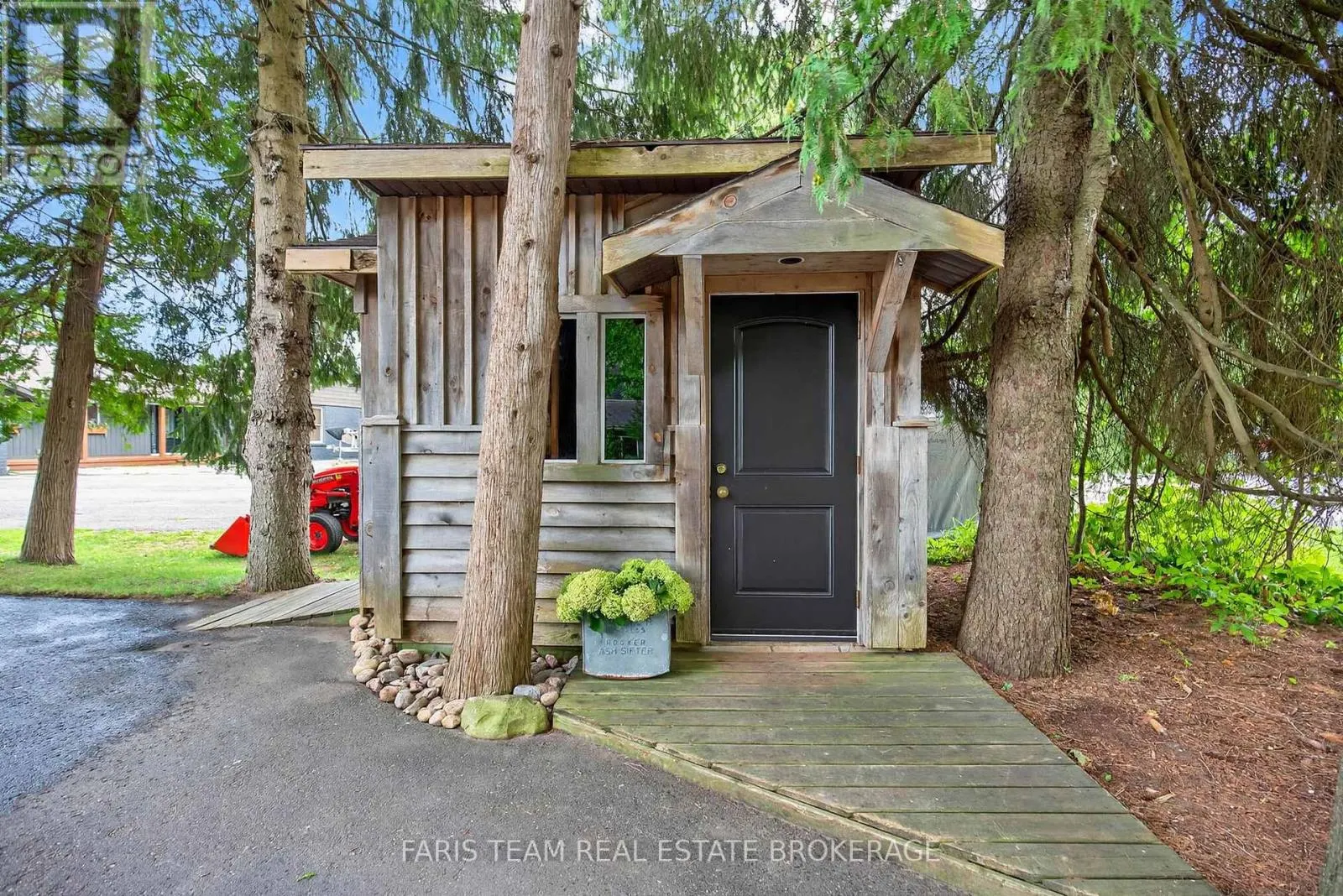 238 ROBINS POINT ROAD