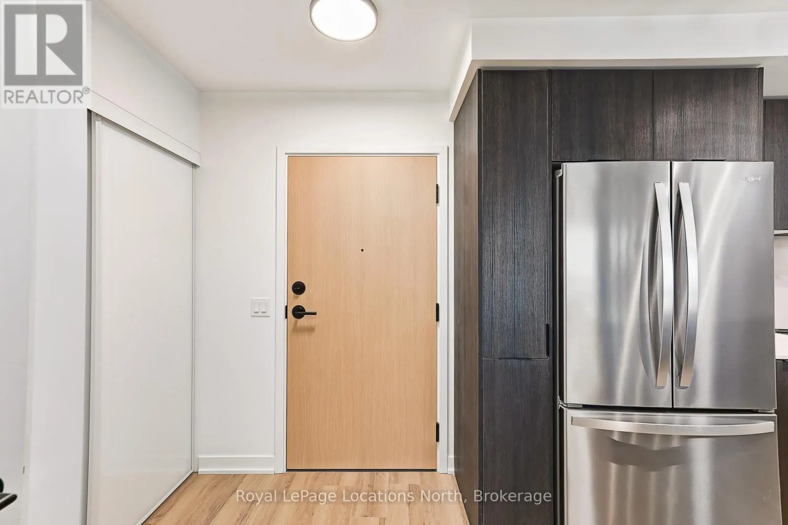 203 - 31 HURON STREET, #203