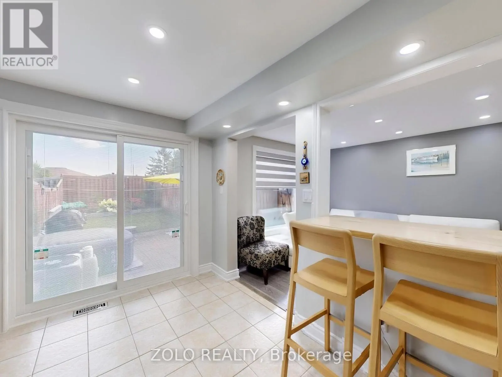 69 LION'S GATE BOULEVARD