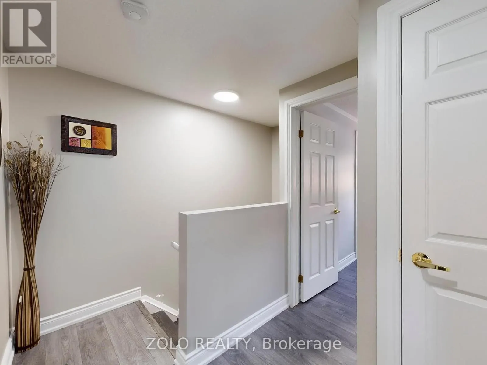 69 LION'S GATE BOULEVARD