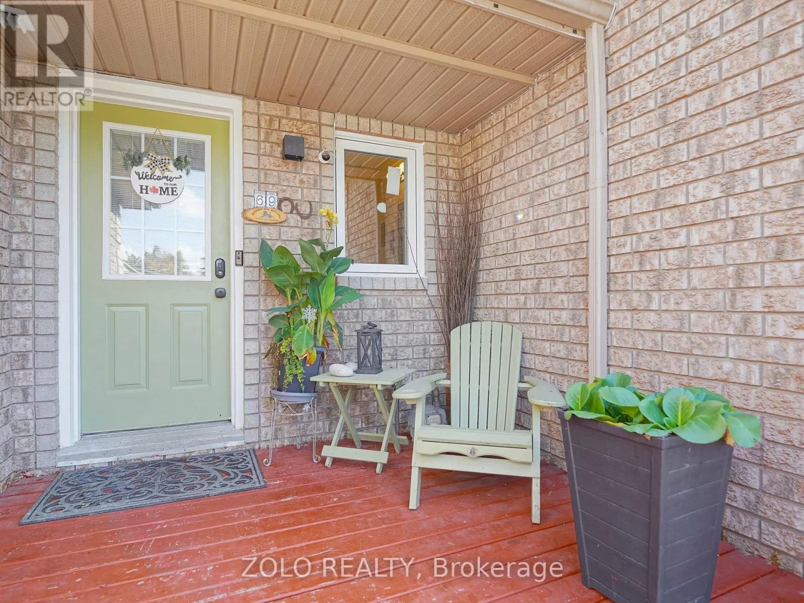 69 LION'S GATE BOULEVARD