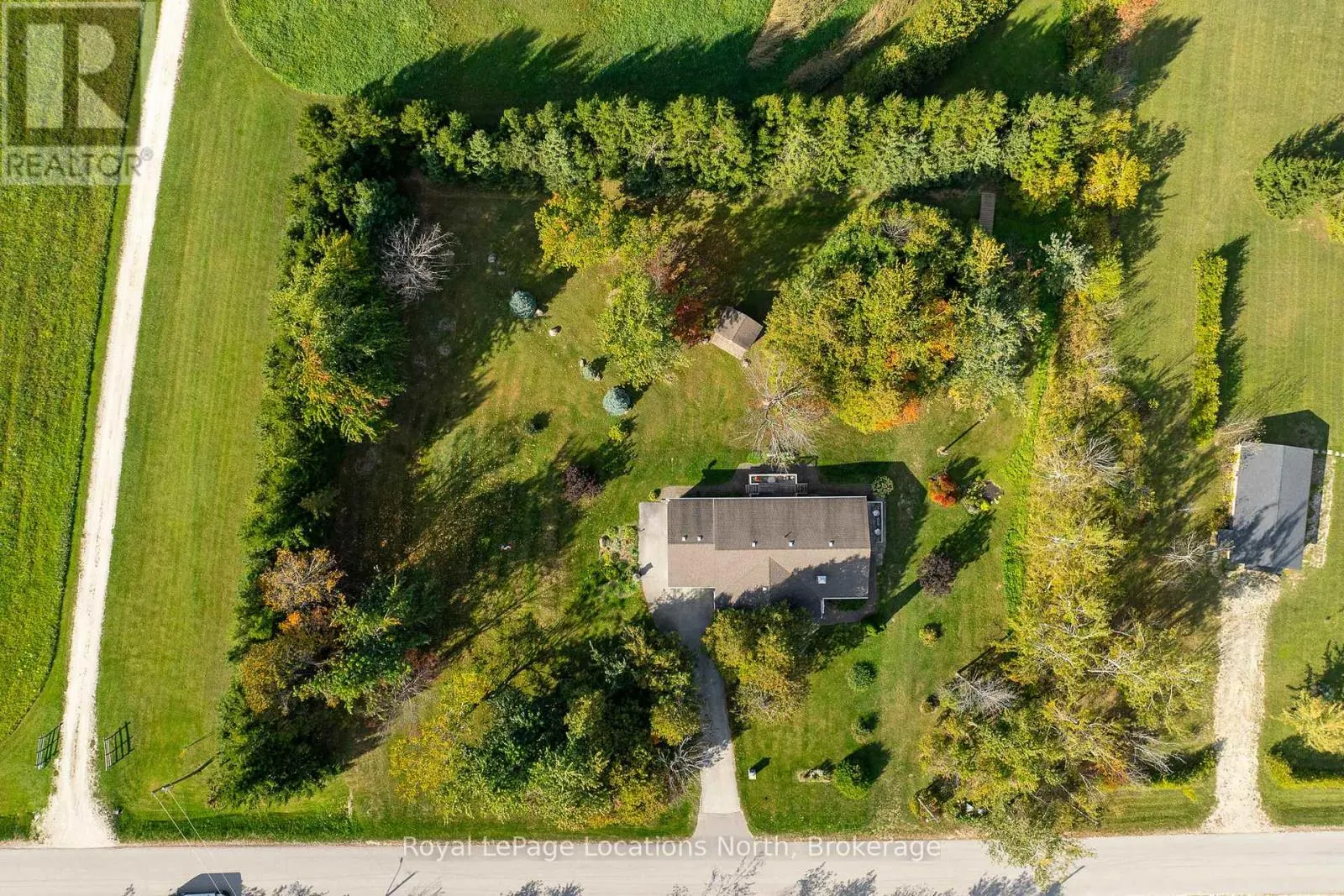 14 SYDENHAM TRAIL W