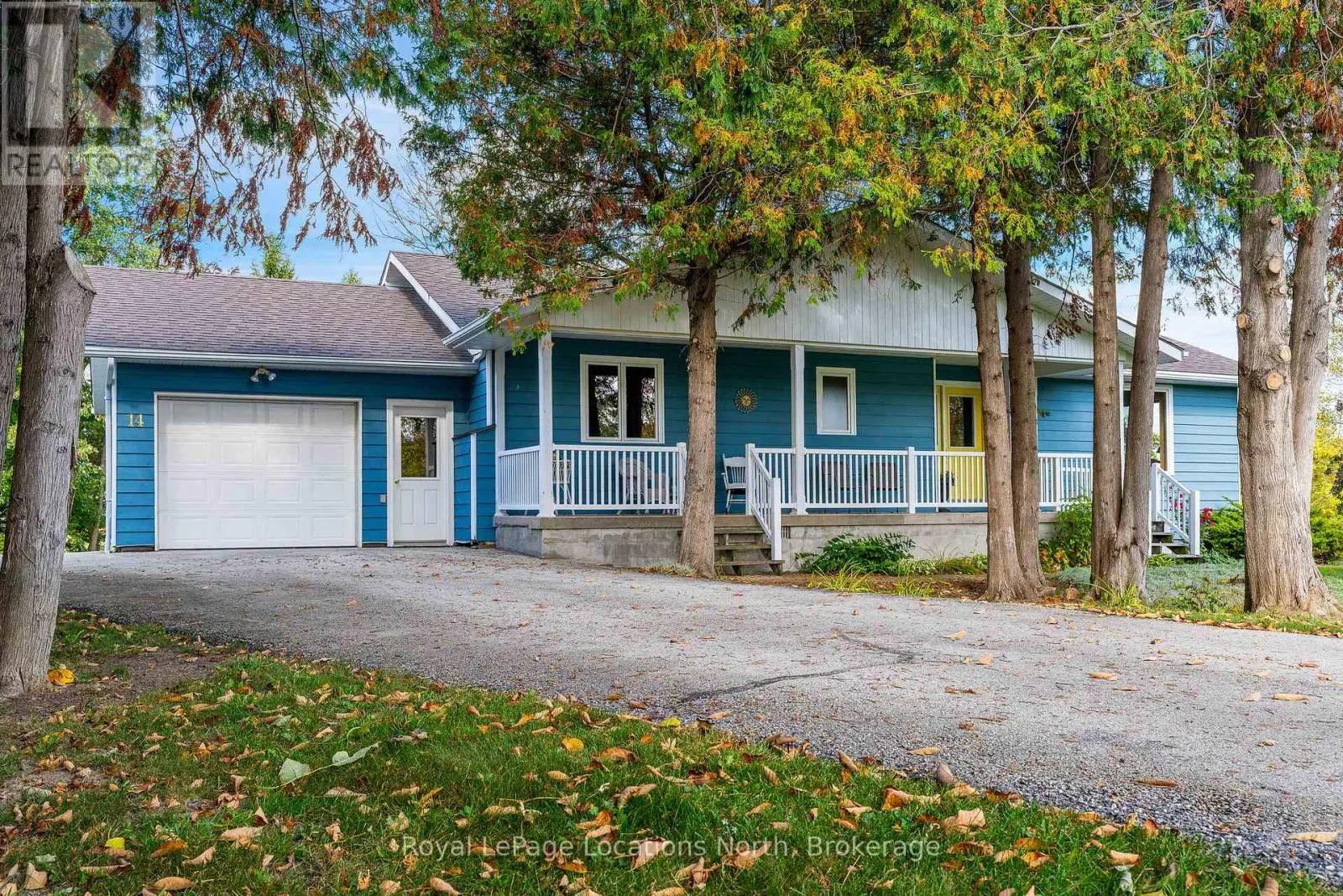 14 SYDENHAM TRAIL W