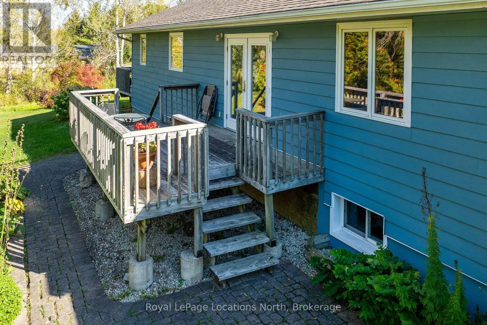 14 SYDENHAM TRAIL W