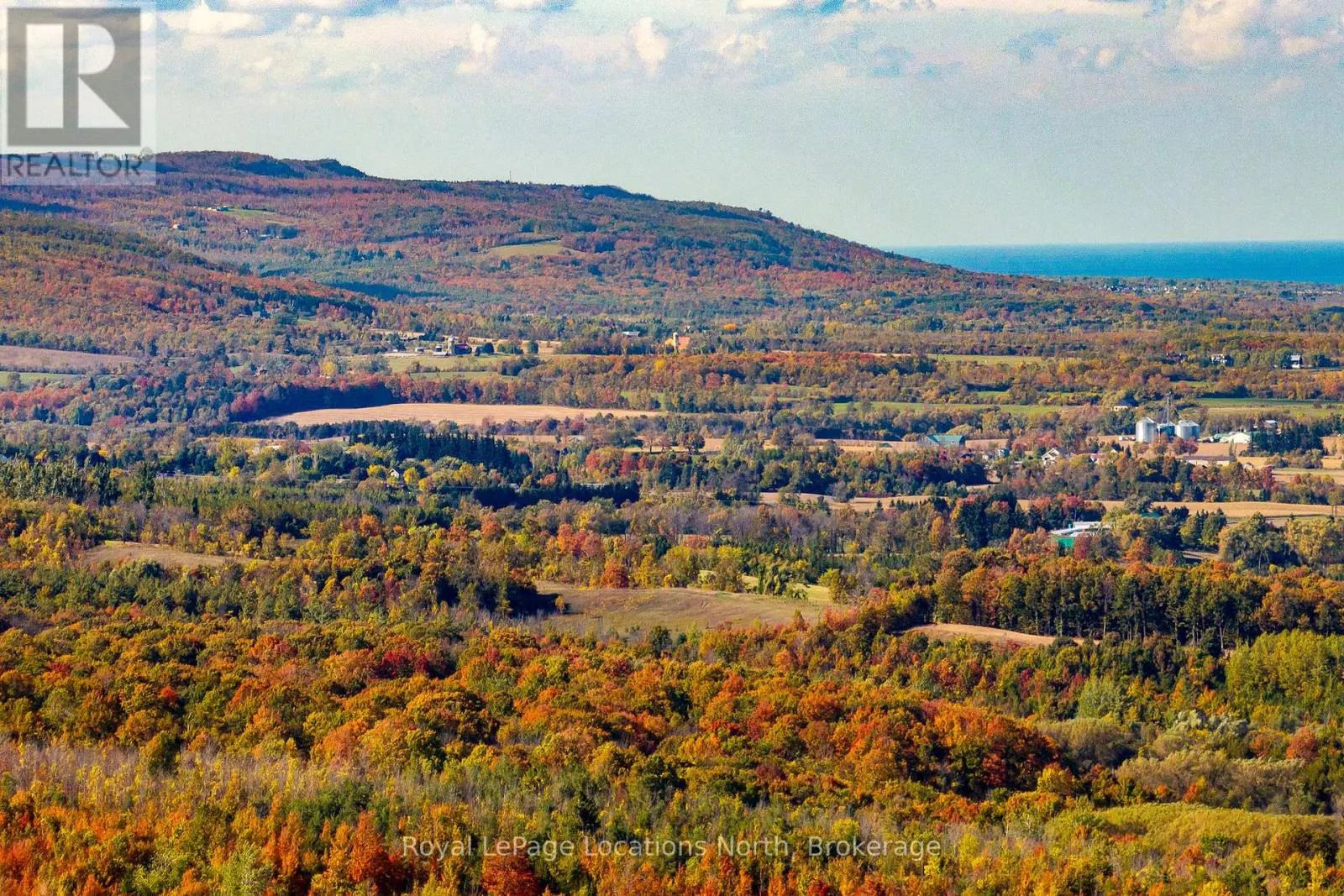 14 SYDENHAM TRAIL W