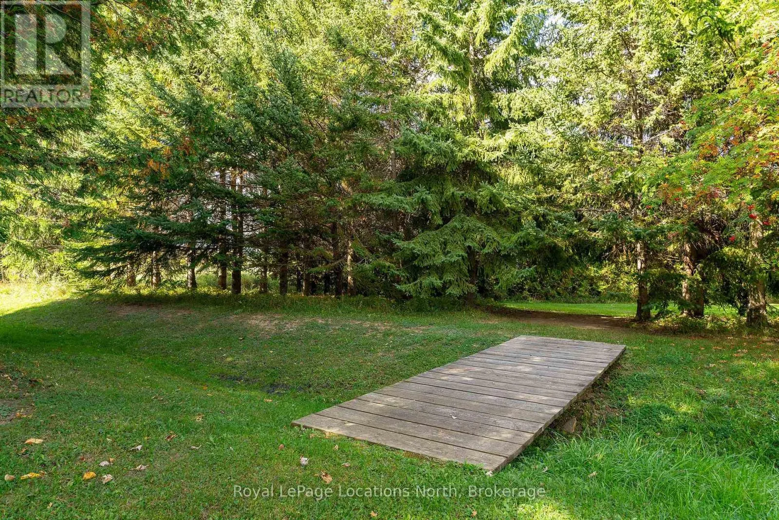 14 SYDENHAM TRAIL W
