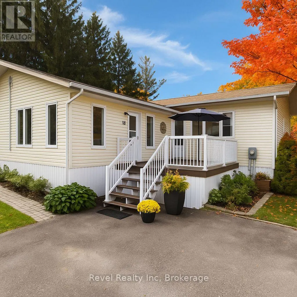 19 - 5411 ELLIOTT SIDE ROAD, #19