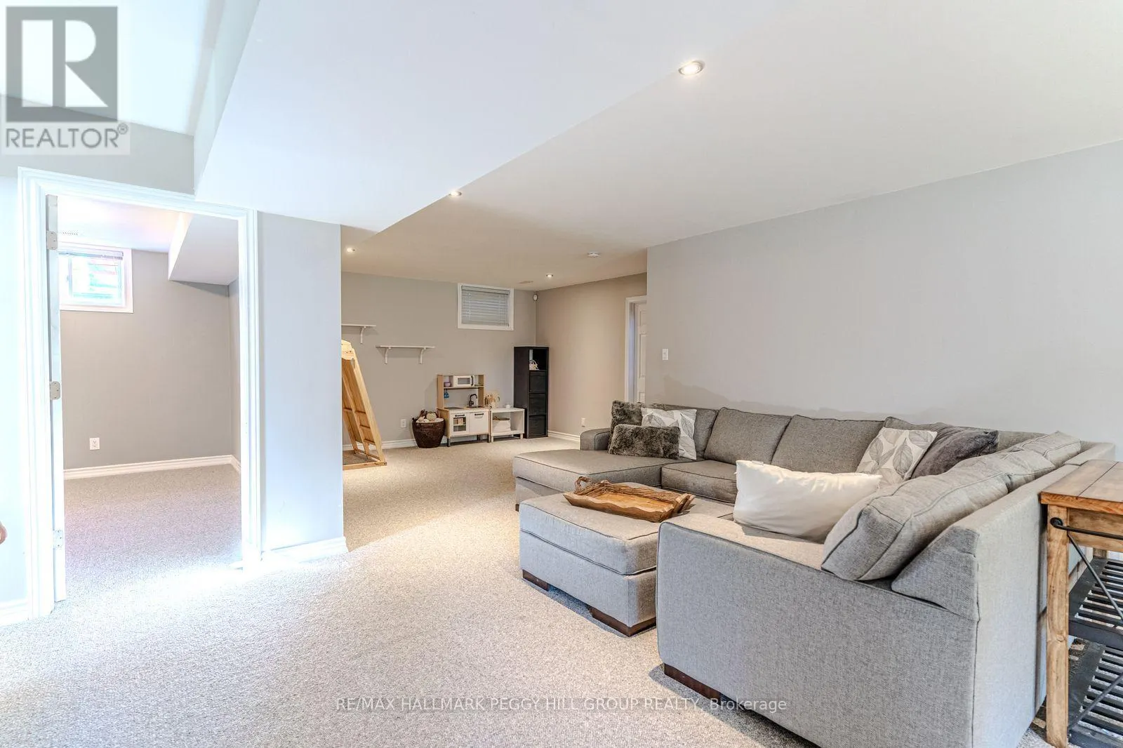 20 ROSEMARIE DRIVE