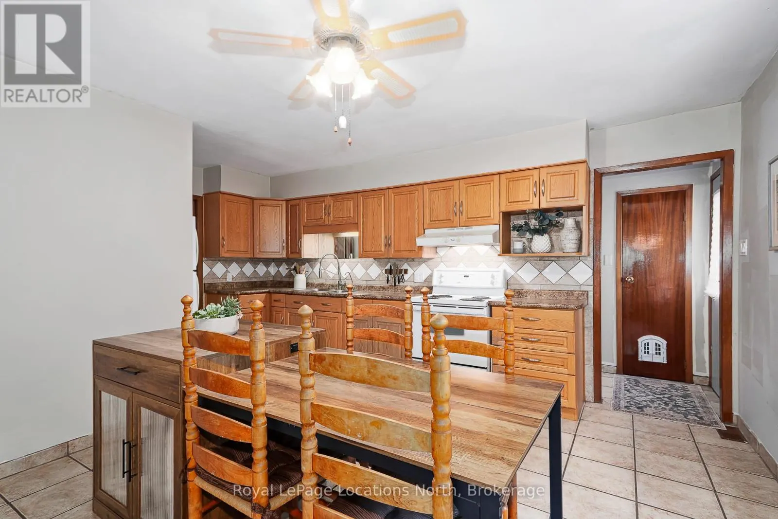 32 57TH STREET S