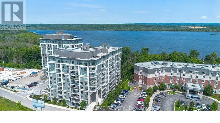 205 - 58 LAKESIDE TERRACE