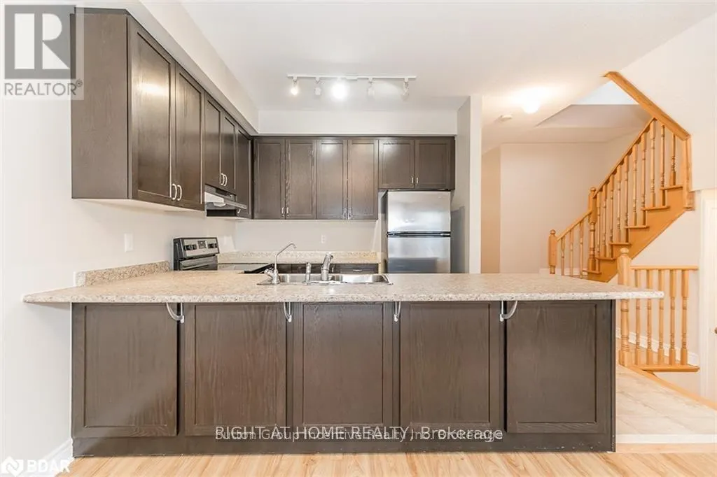 98 PEARCEY CRESCENT