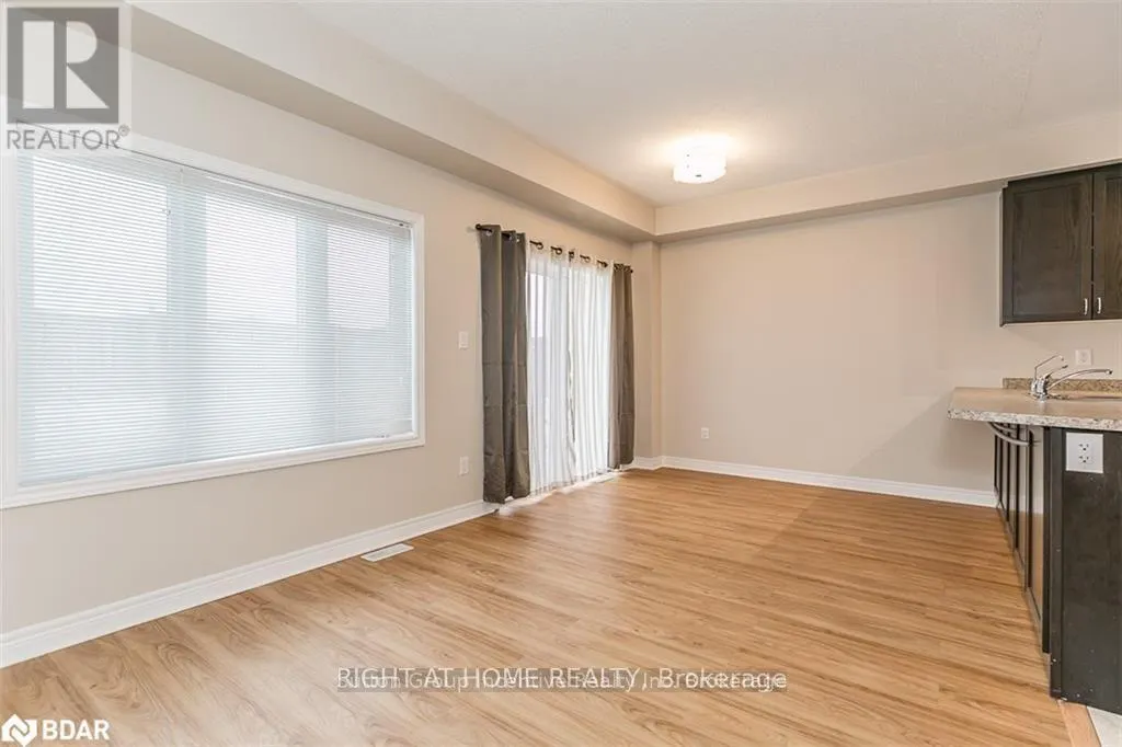 98 PEARCEY CRESCENT