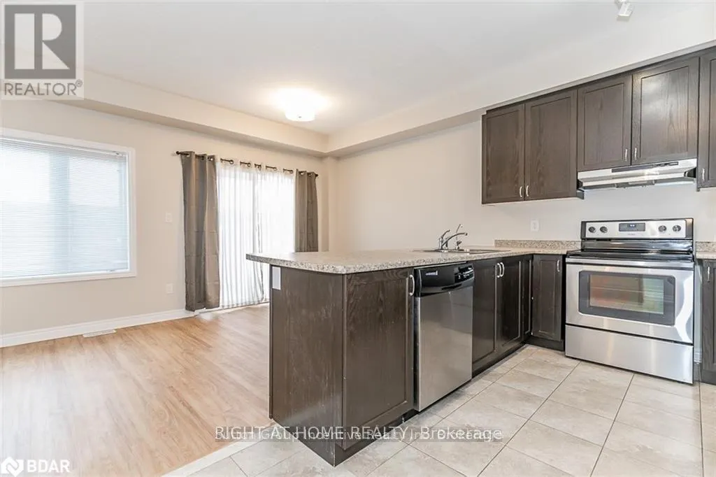 98 PEARCEY CRESCENT