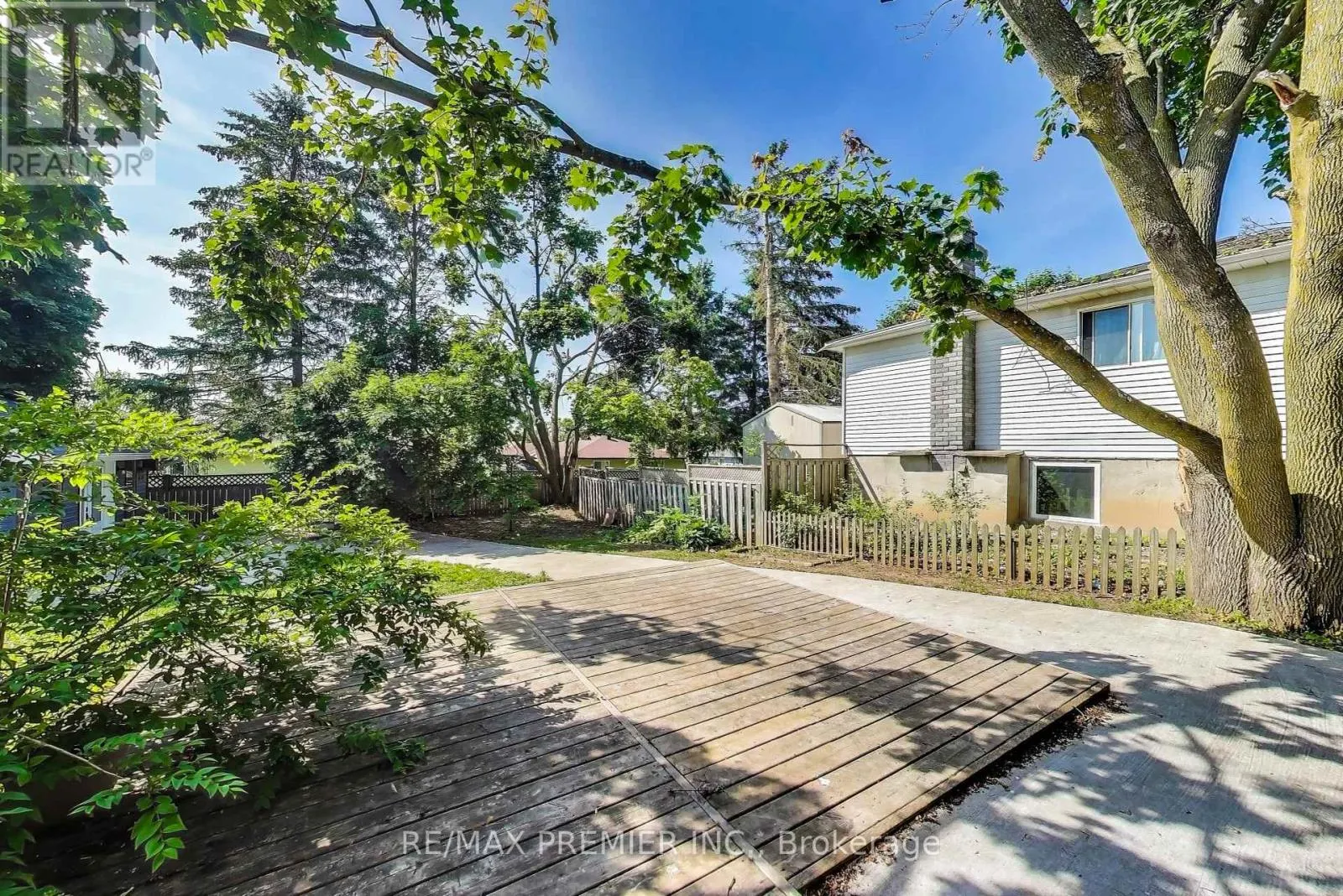 5 GOLFDALE ROAD