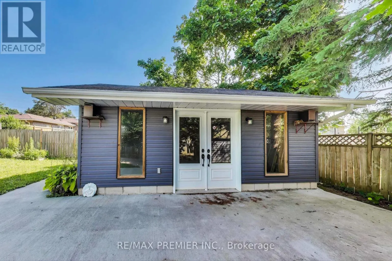 5 GOLFDALE ROAD