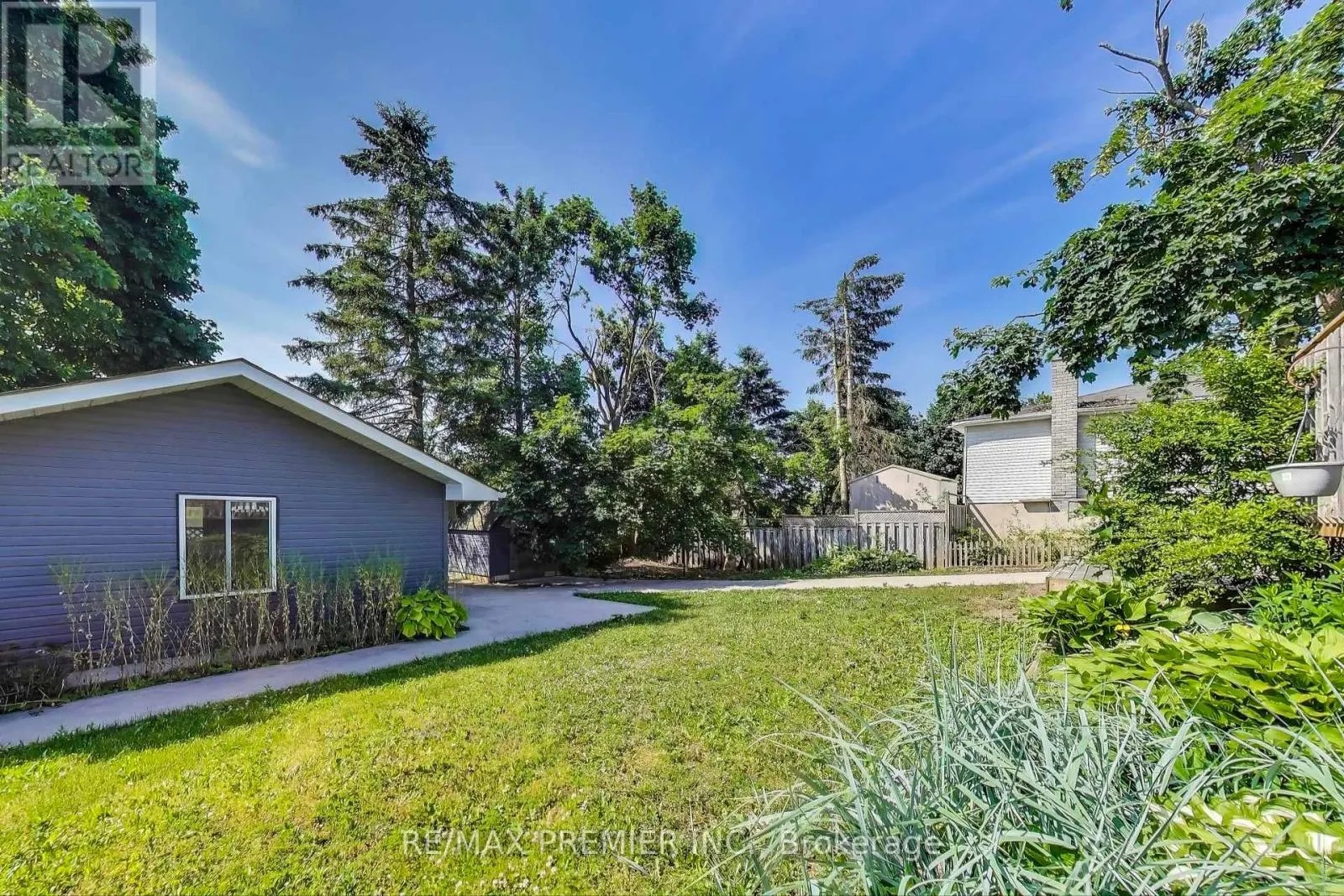 5 GOLFDALE ROAD