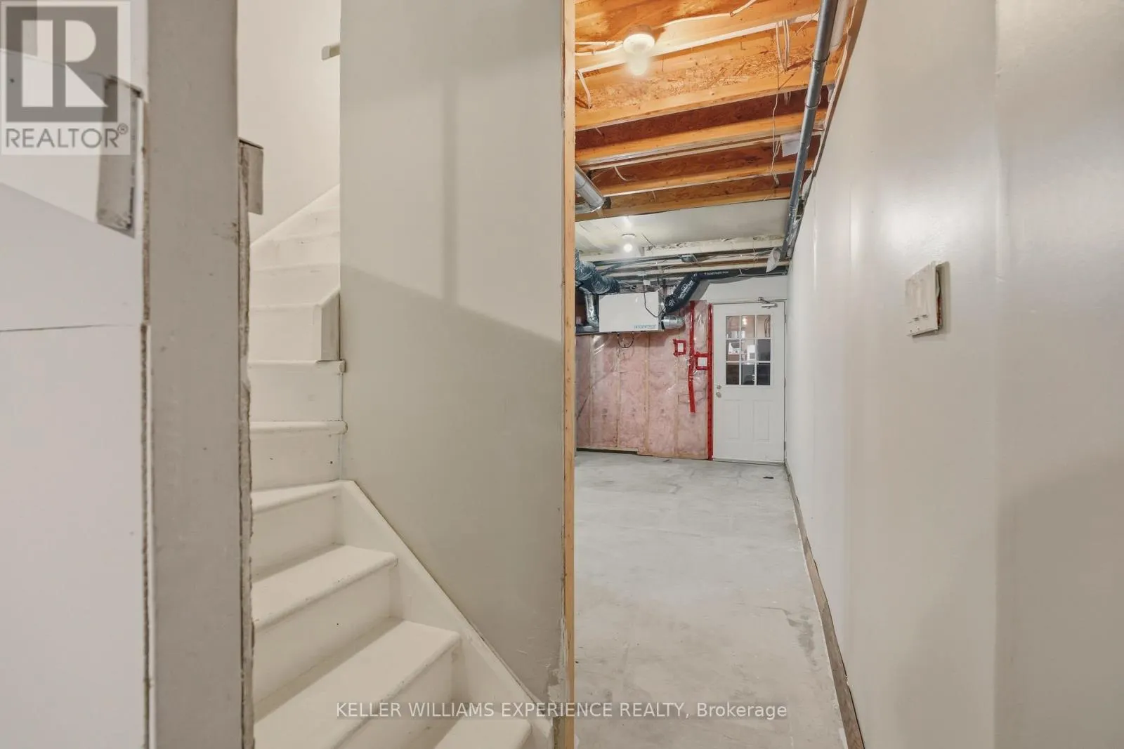 2372 KINNEAR SIDE ROAD