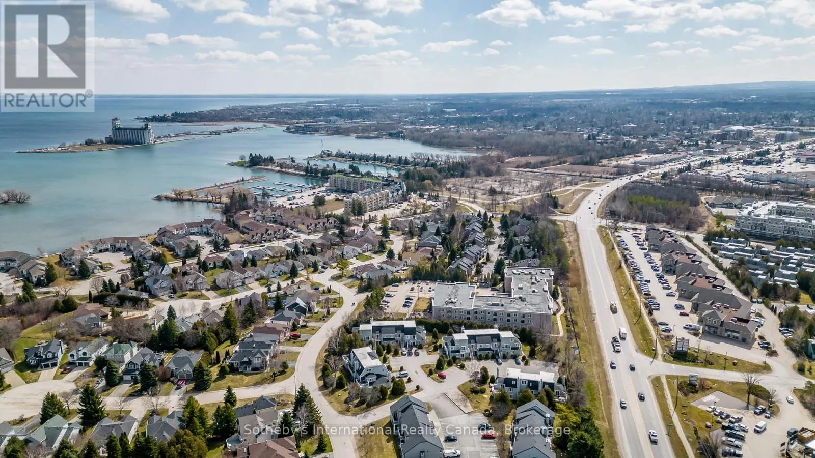 181 - 49 TROTT BOULEVARD, #181