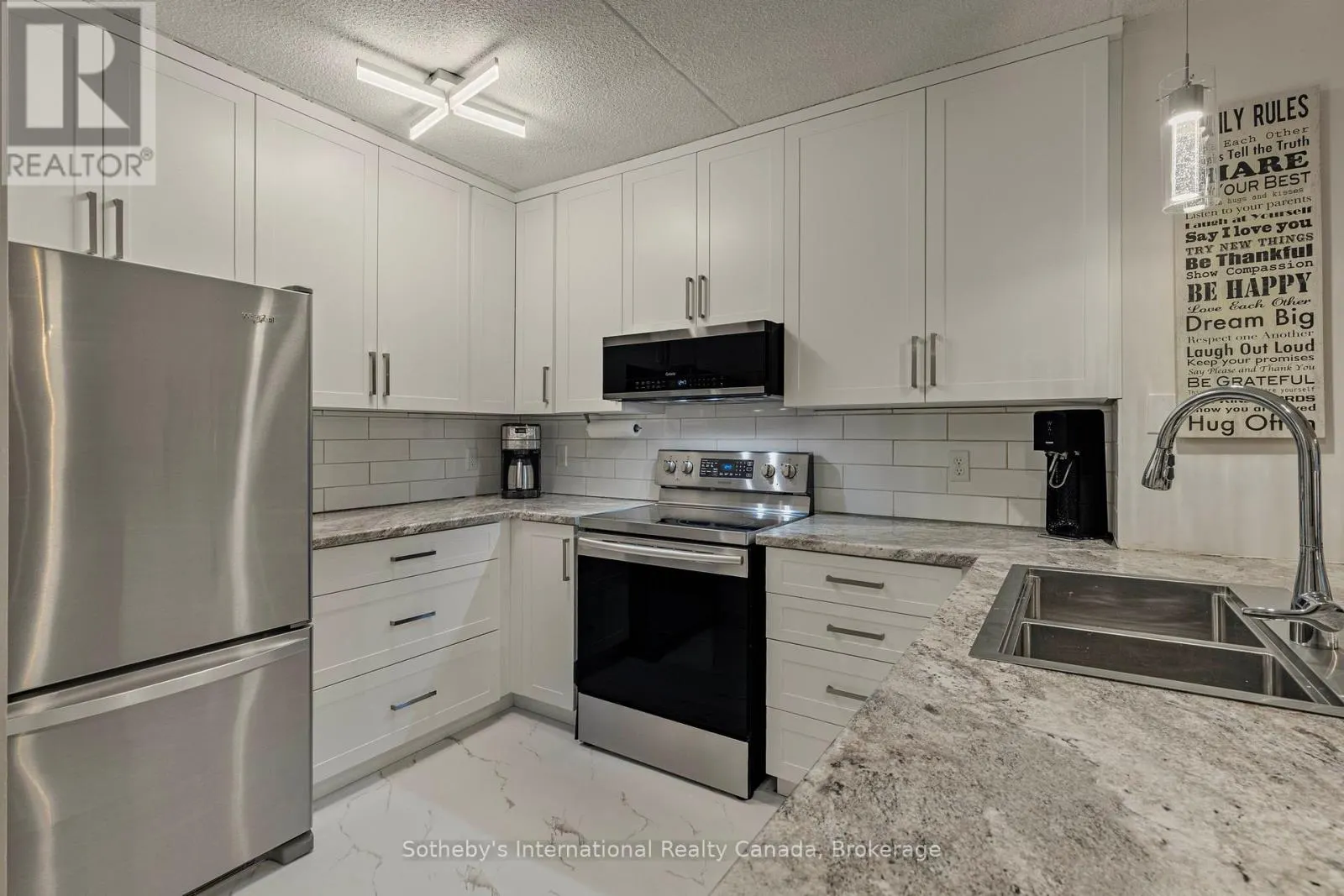 181 - 49 TROTT BOULEVARD, #181