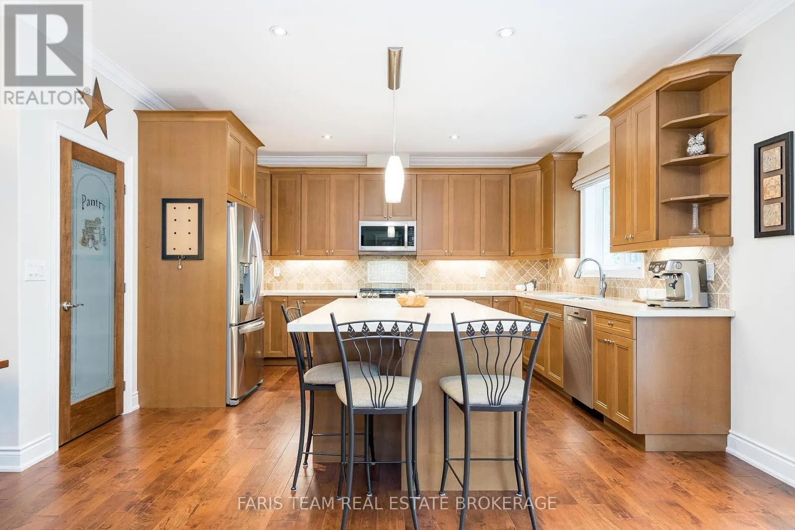 1559 RIMKEY CRESCENT