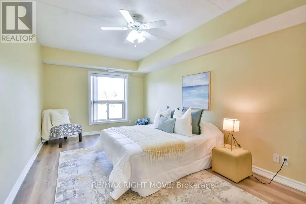313 - 486 LACLIE STREET