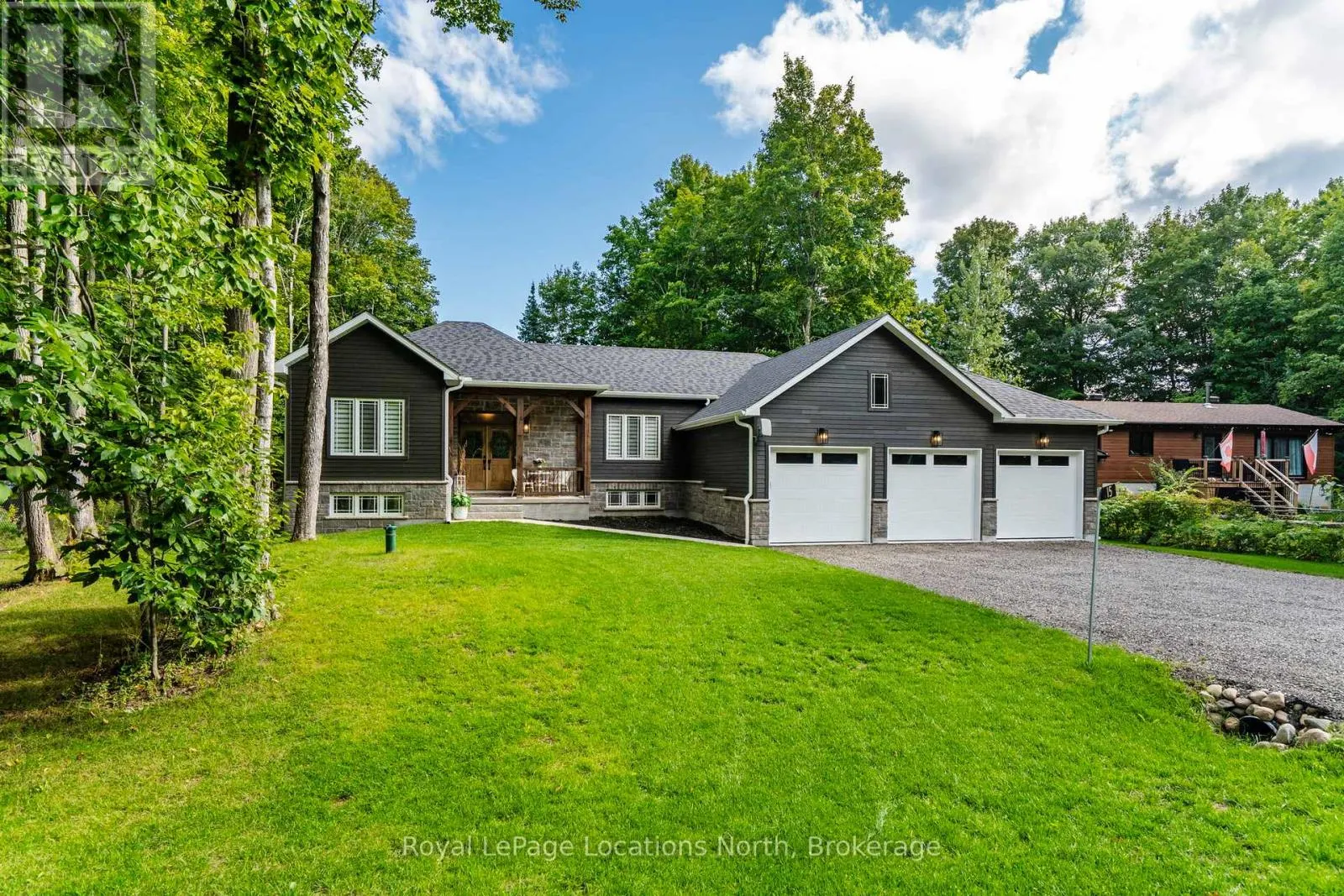 15 PINECONE AVENUE