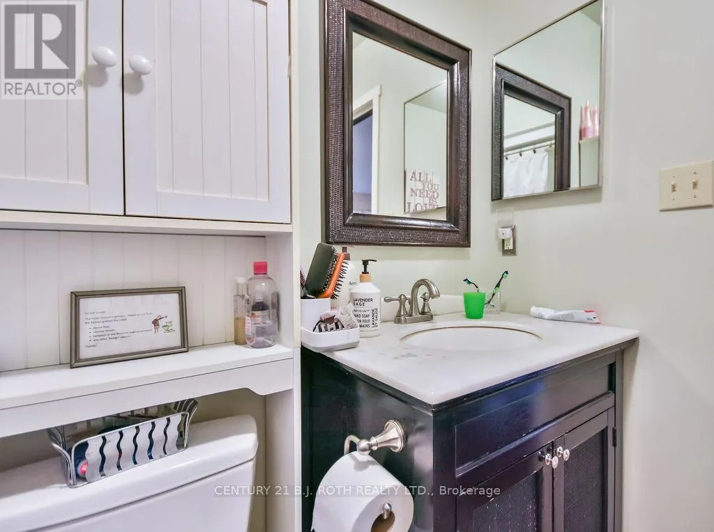 33 IROQUOIS RIDGE