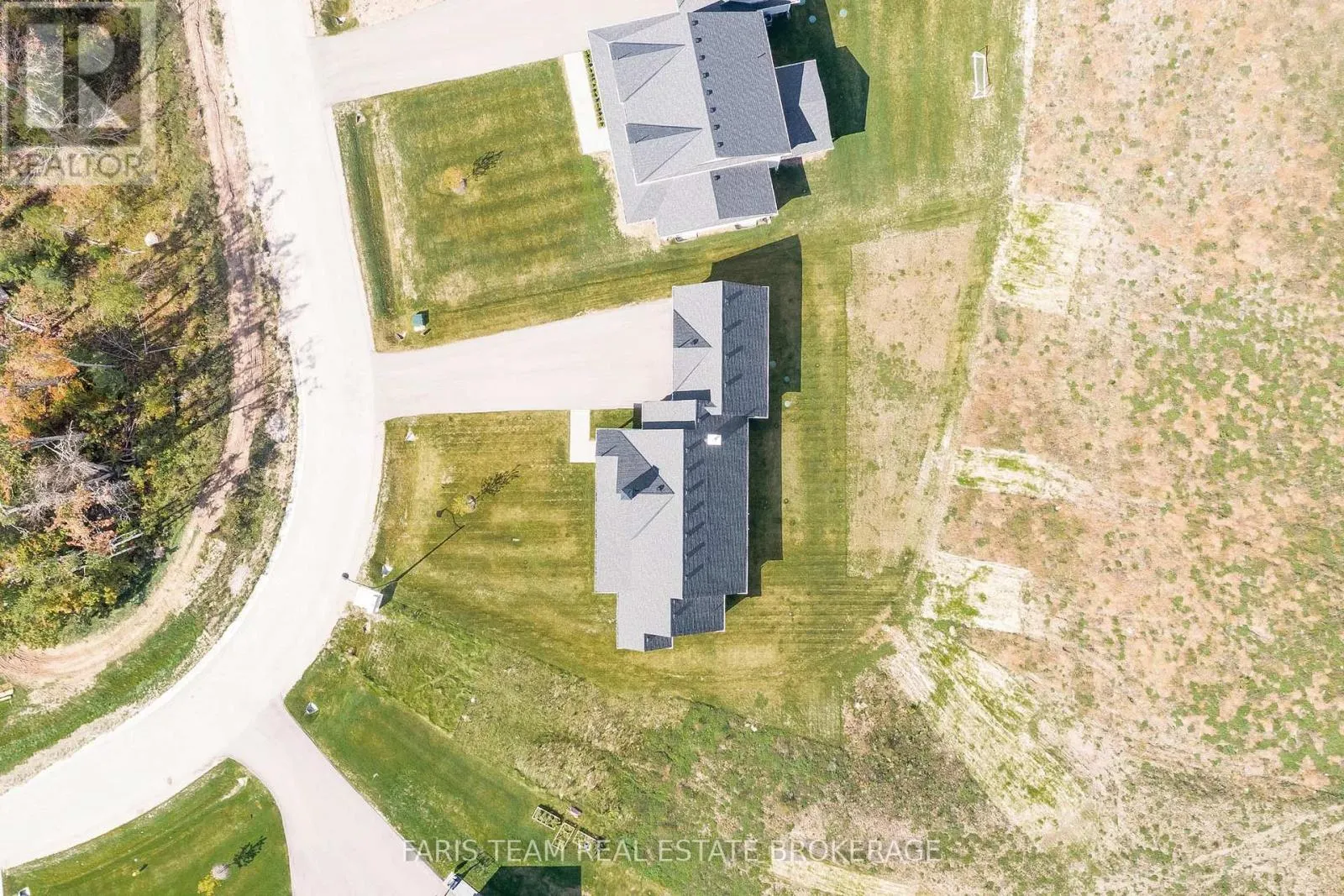 17 CLYDESDALE COURT