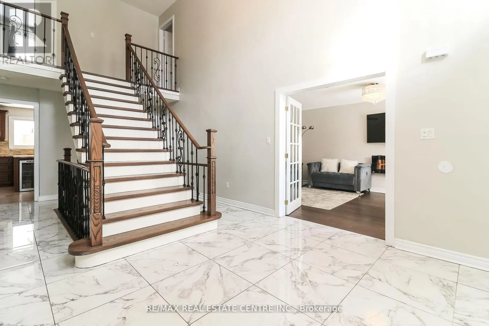 22 MEADOWLARK ROAD