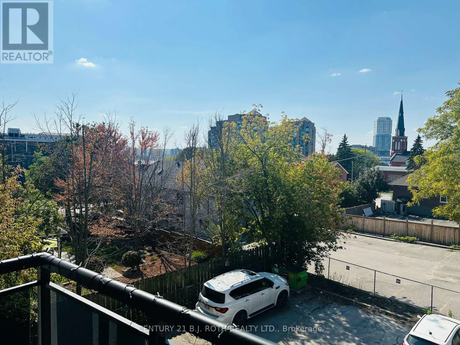 34 BERCZY STREET