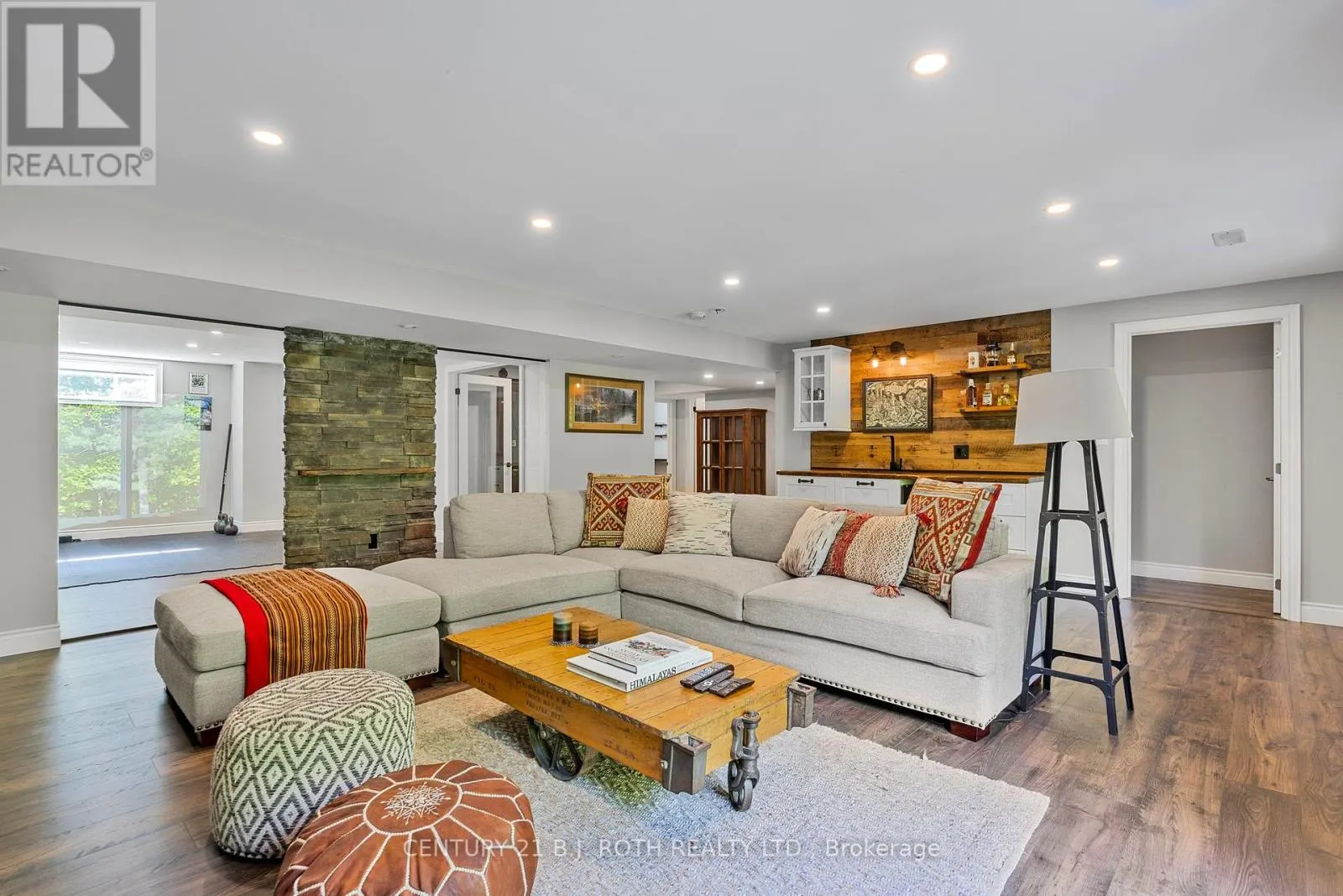 50 DIAMOND VALLEY DRIVE