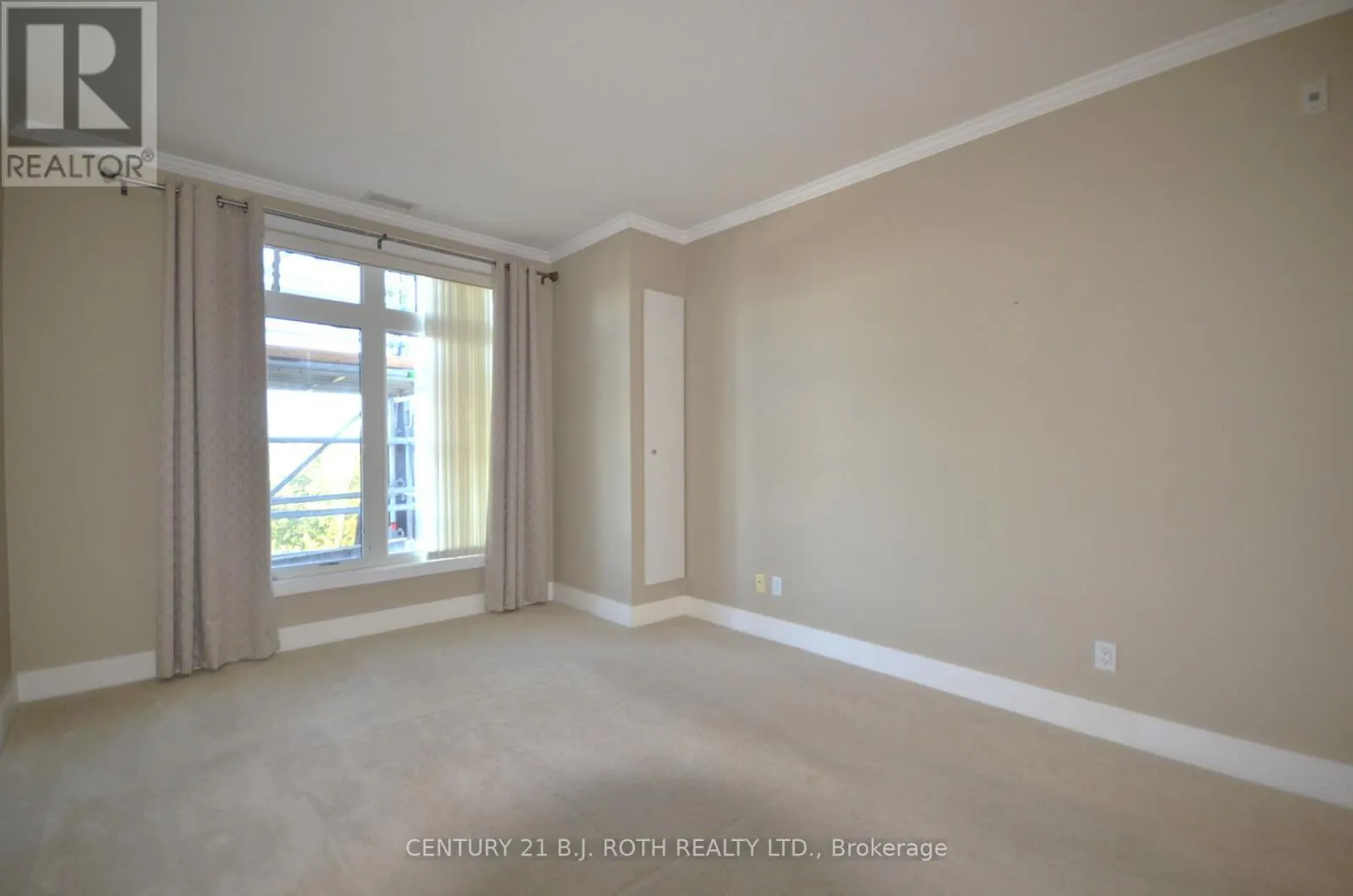 311 - 140 CEDAR ISLAND ROAD