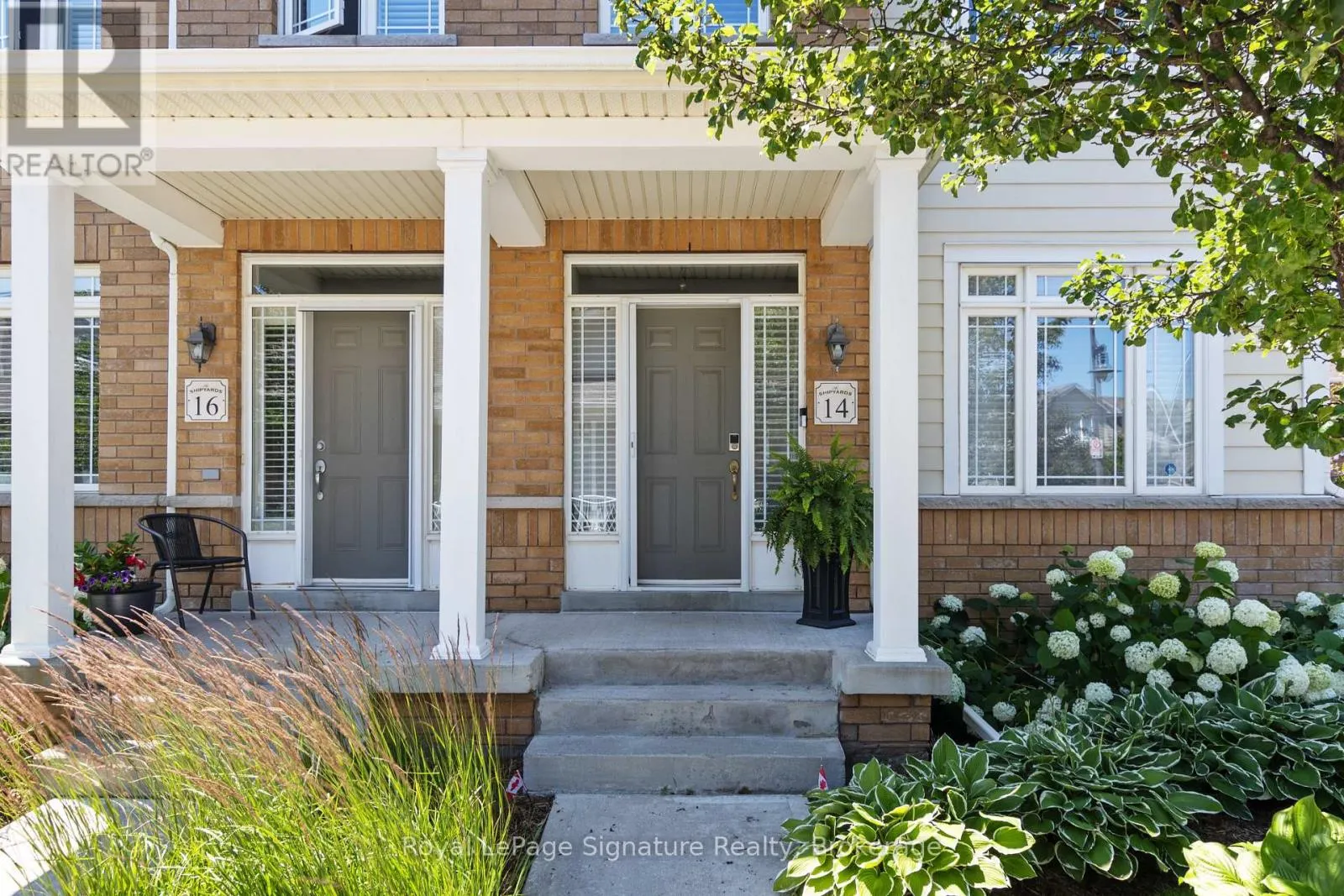 14 MONTCLAIR MEWS