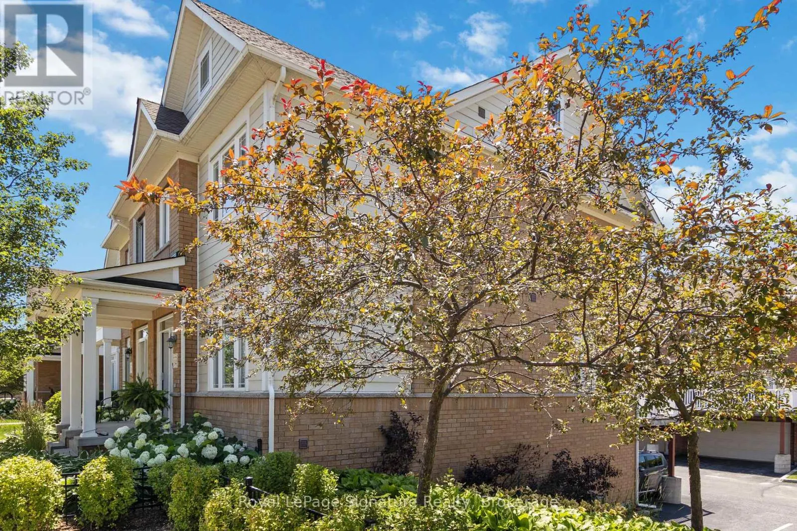 14 MONTCLAIR MEWS