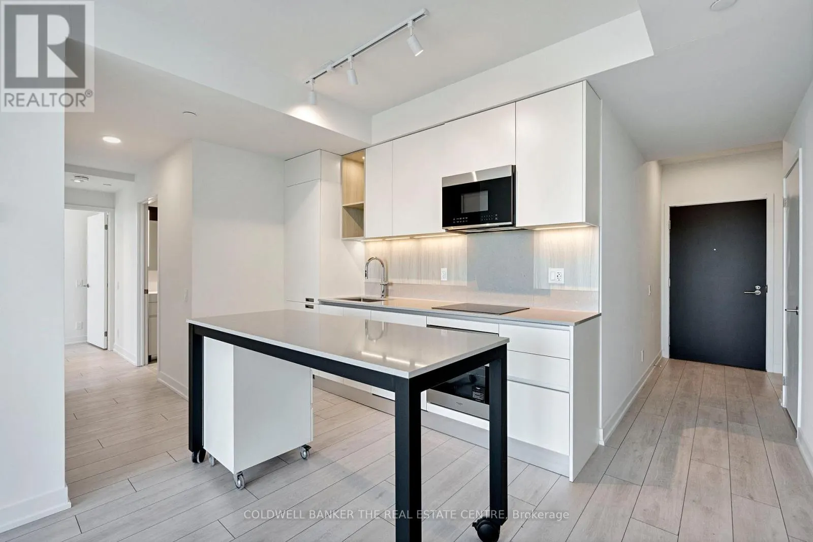 55 DUNLOP STREET W